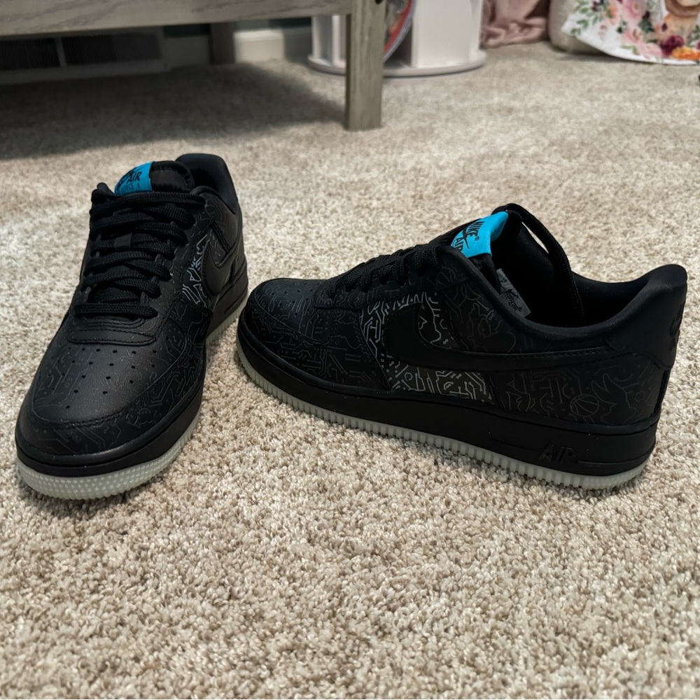Nike Air Force 1 ‘07 x Space Jam: A New Legacy, Size M7 / W8.5